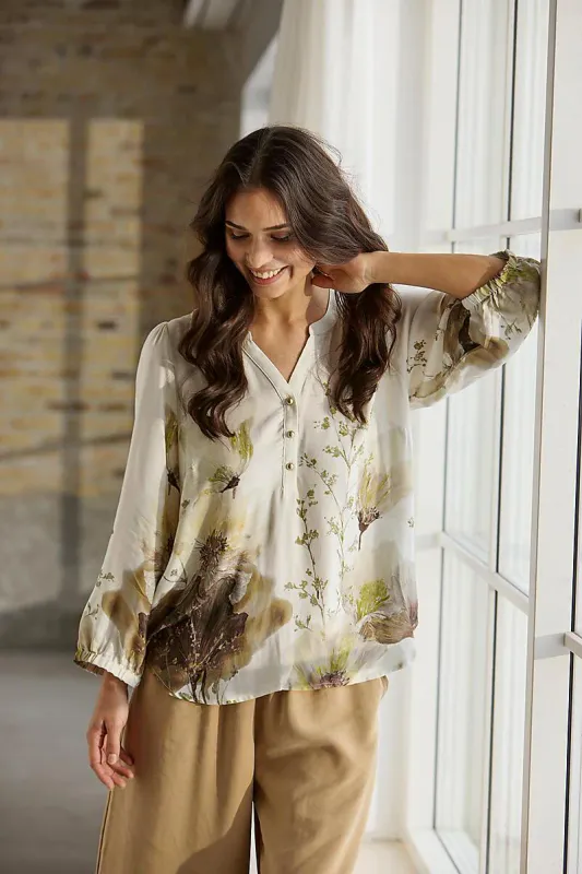 IN FRONT - Silla Blouse Green